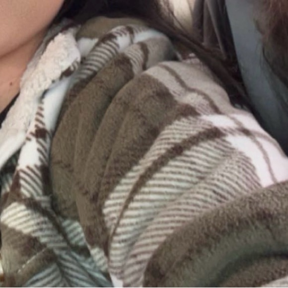 Fashion Nova Cozy Days Plaid Shacket - Taupe/combo - Picture 6 of 12